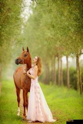 俄罗斯少妇与动交 zoz0z 免费：独特性体验之探索