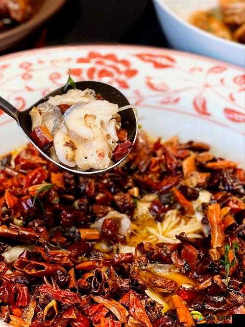 只想爆炒高岭之花青花鱼：一场独特美食冒险之旅