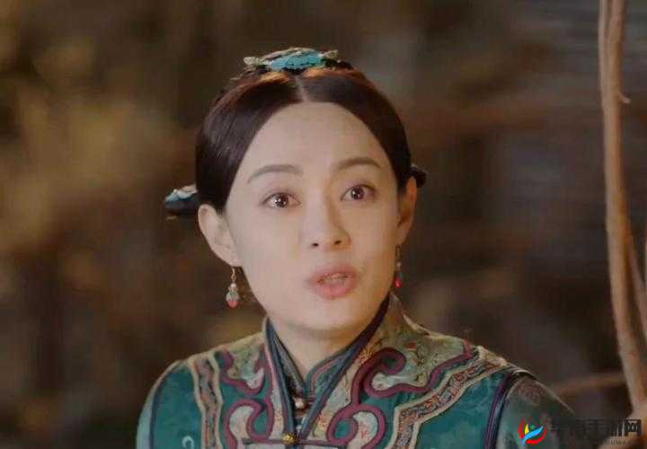 周莹得知吴聘已死后伤心欲绝,躲进被子里不吃不喝