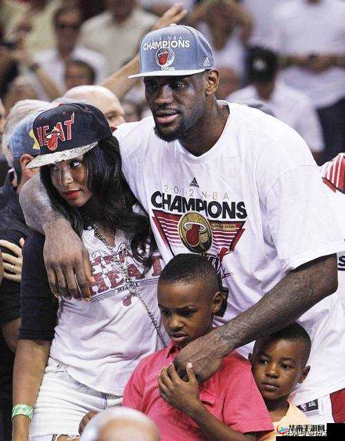 James 配对的女生：与她一起的精彩故事