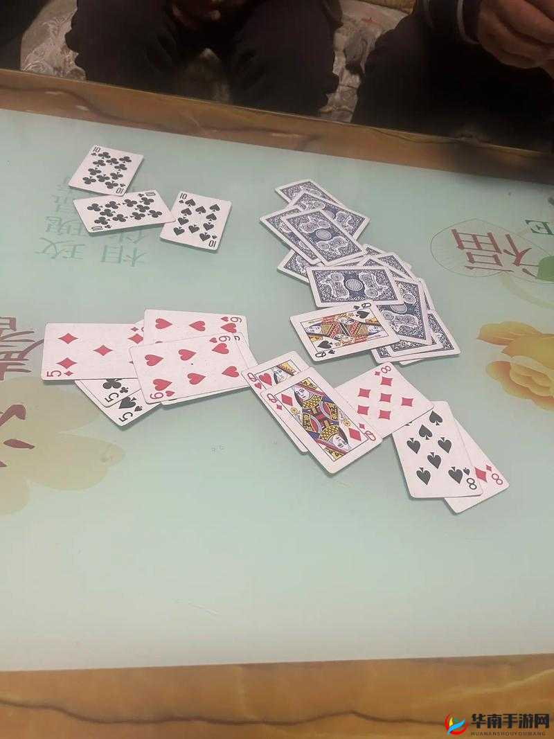 打扑克又疼又痛：探究其中缘由及应对之策