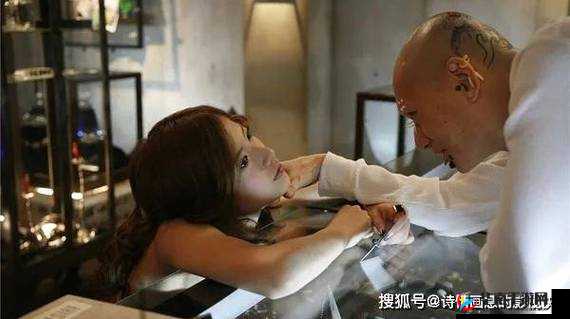 久久久久精品无码 OV 人妖色五月，挑战你的视觉极限