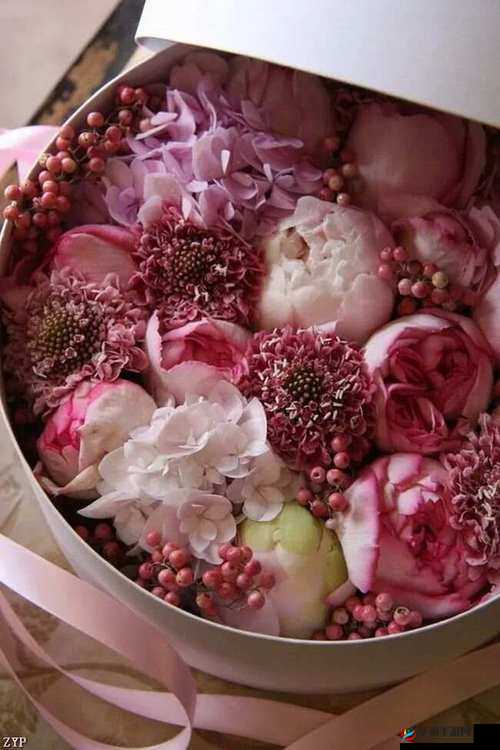 紫龙插花芯方正之独特艺术展现与魅力解读