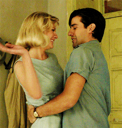 欧美夫妇性亲密行为的别样探索与呈现