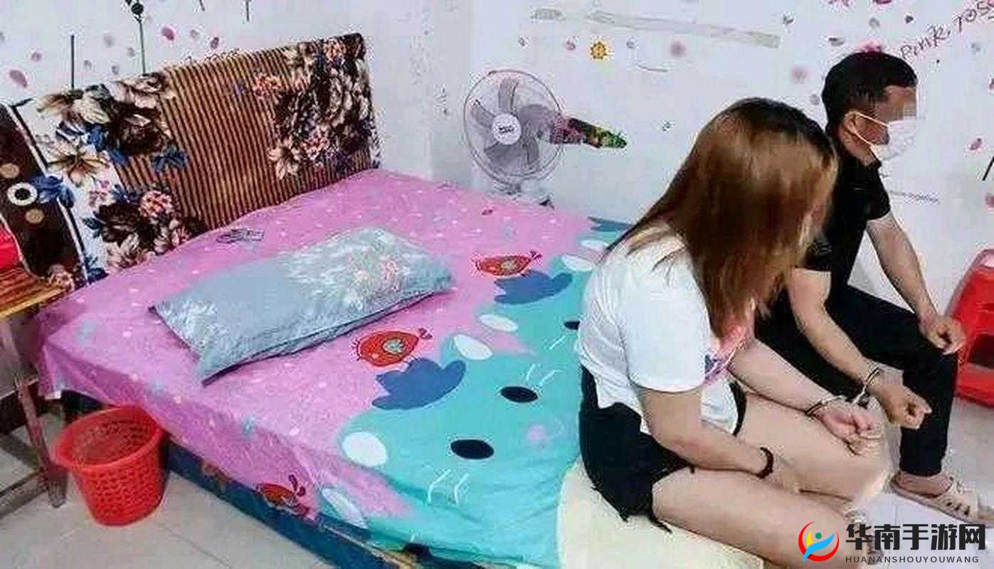 ：jiZZjiZZ 小火农村妓女：乡村夜色中的神秘诱惑