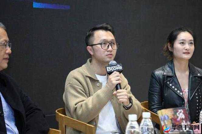 四川九久影视有限公司艺人：演绎精彩人生