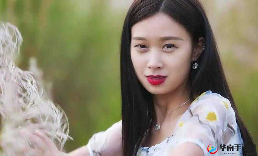 室友突然长出花 cue 怎么办：是恶作剧还是超自然现象？