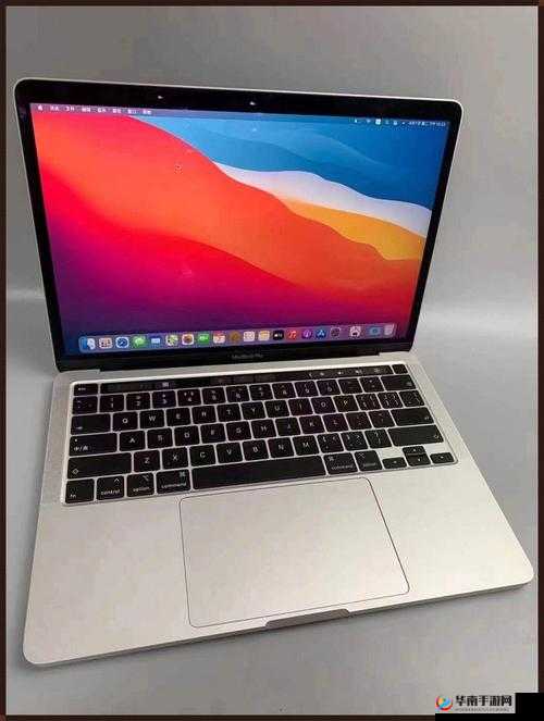 1819 岁 MacBook-Pro 高清-适合年轻人的高端笔记本电脑