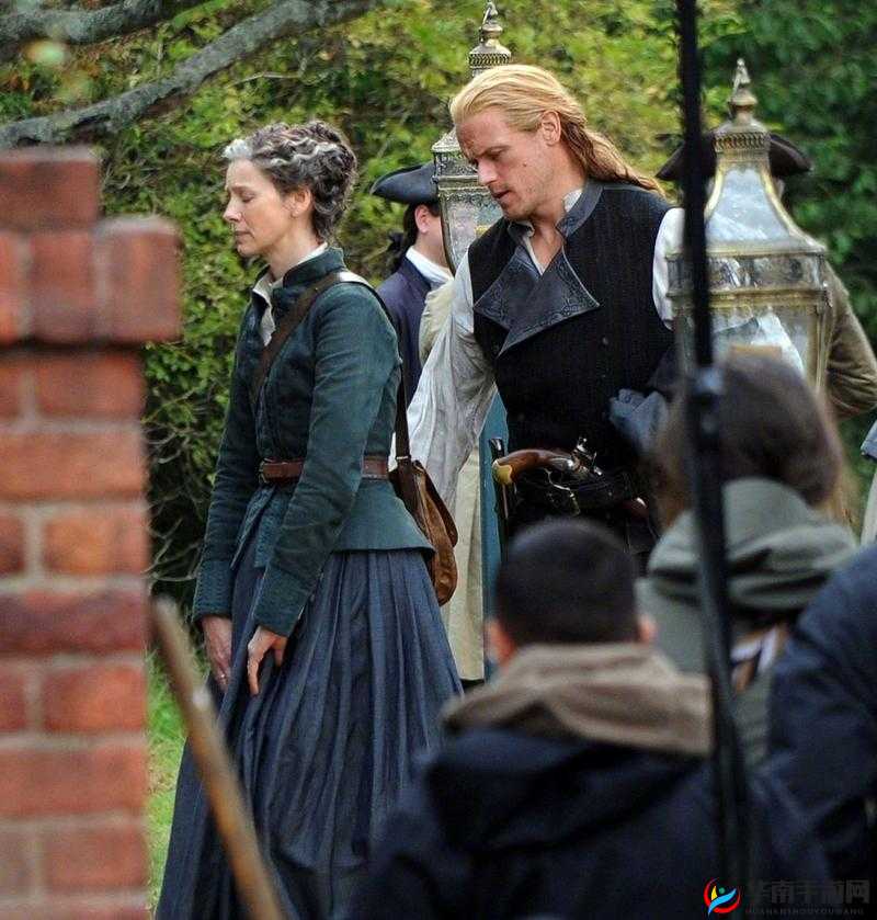 探秘古城堡，雷妮拉夫人的传奇与挑战