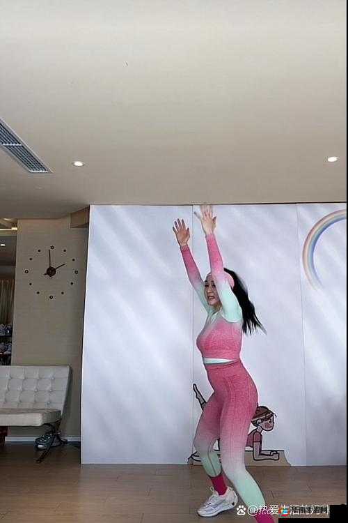 老太太OOZZZzz的日常生活揭秘：她如何保持活力与健康的秘诀