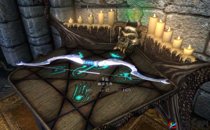 在上古卷轴5，天际重制版中，召唤弓作为一种独特且强大的武器装备，为玩家提供了别样的游戏体验。它不仅拥有高额的伤害输出，还具备一系列独特的特点和玩法。以下是对召唤弓玩法的详细解析