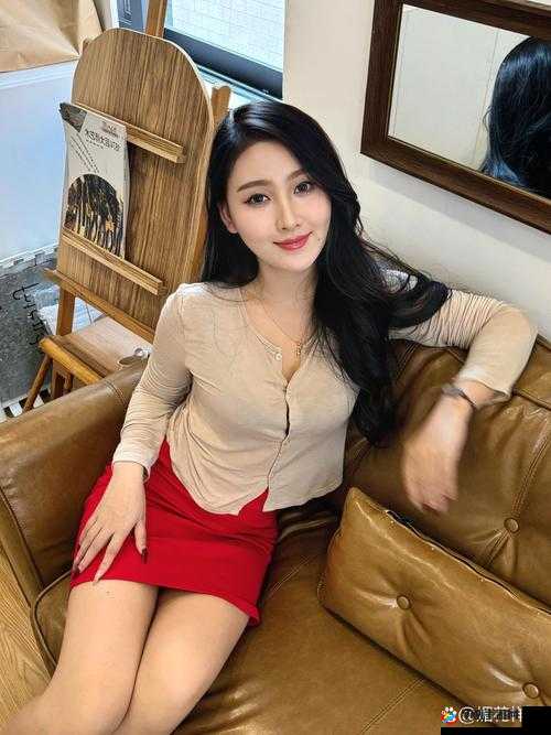 丰满熟女人妻一区二区三：探索成熟女性的魅力与风采，揭秘不同区域的独特韵味