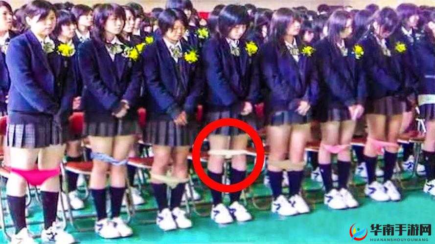 校园热议：校花被开腿露内内事件引发广泛关注，网友热议校园隐私与道德底线