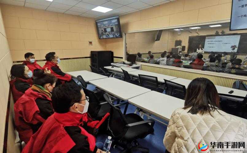 想知道和女部长一起去公司研学的日剧叫啥？快来寻找答案与女部长一同前往公司研学的日剧究竟是什么？大家一起猜猜看究竟哪部日剧是和女部长一起去公司研学的？谁能给出正确答案？