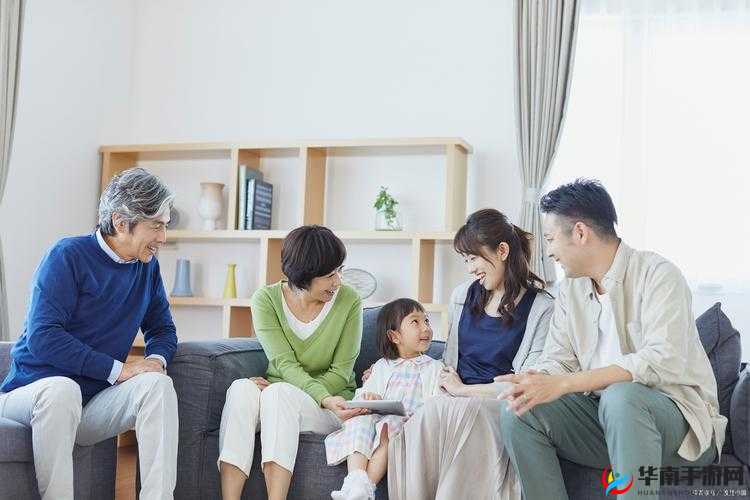 欧美人群三人交视频：真实互动与情感交流的全新体验，探索跨文化沟通的深度与广度