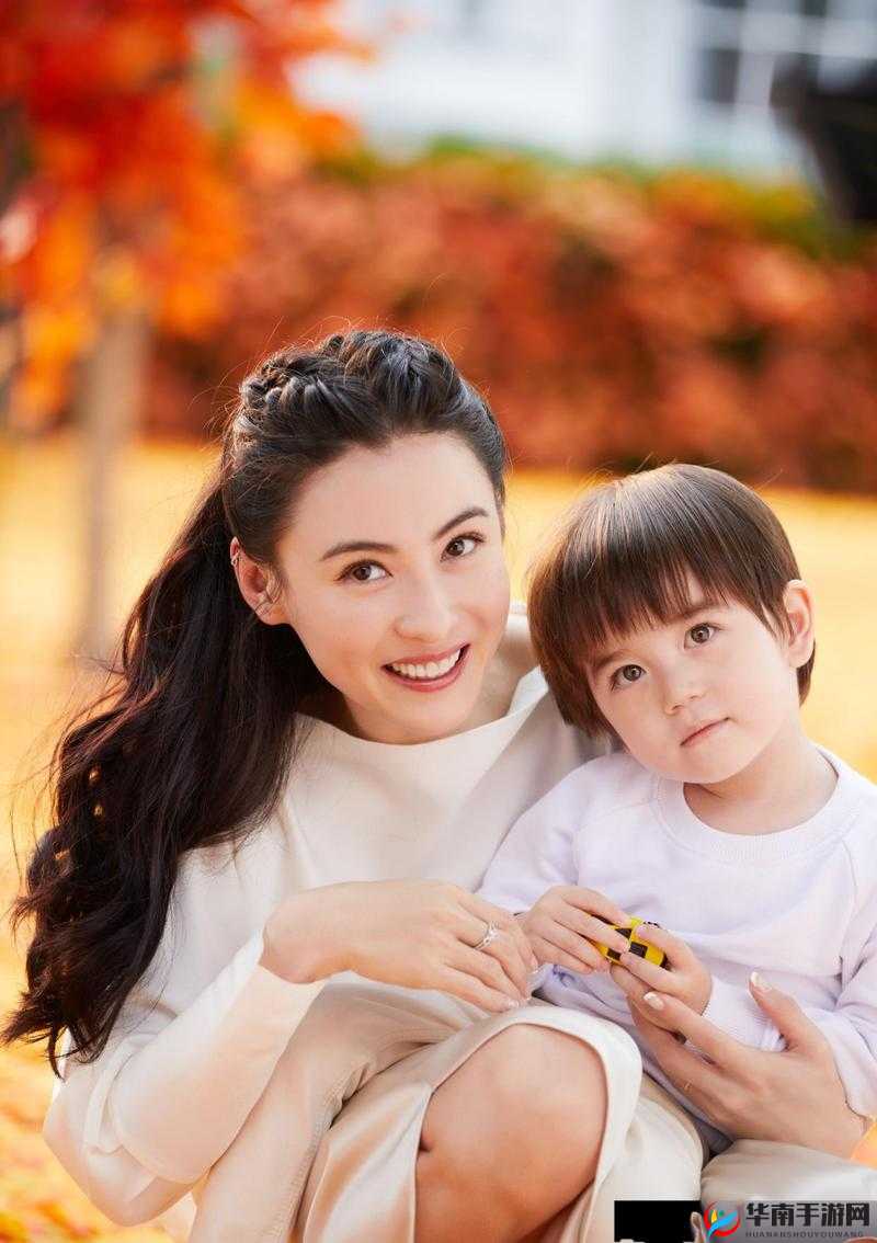 张柏芝 有几个孩子？她的家庭生活是怎样的？为何张柏芝一直备受争议？她都有哪些代表作？张柏芝的盛世美颜是纯天然的吗？她是如何保持美貌的？