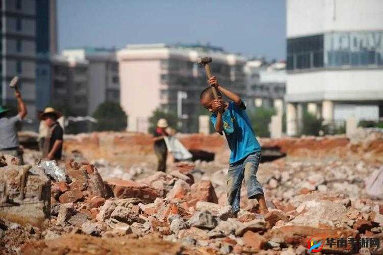 棚户区勇猛农民工有何特点与优势？他们如何在城市建设中展现实力？