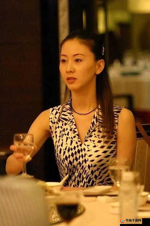 张符雨裸体下部大胆引发争议,你怎么看?