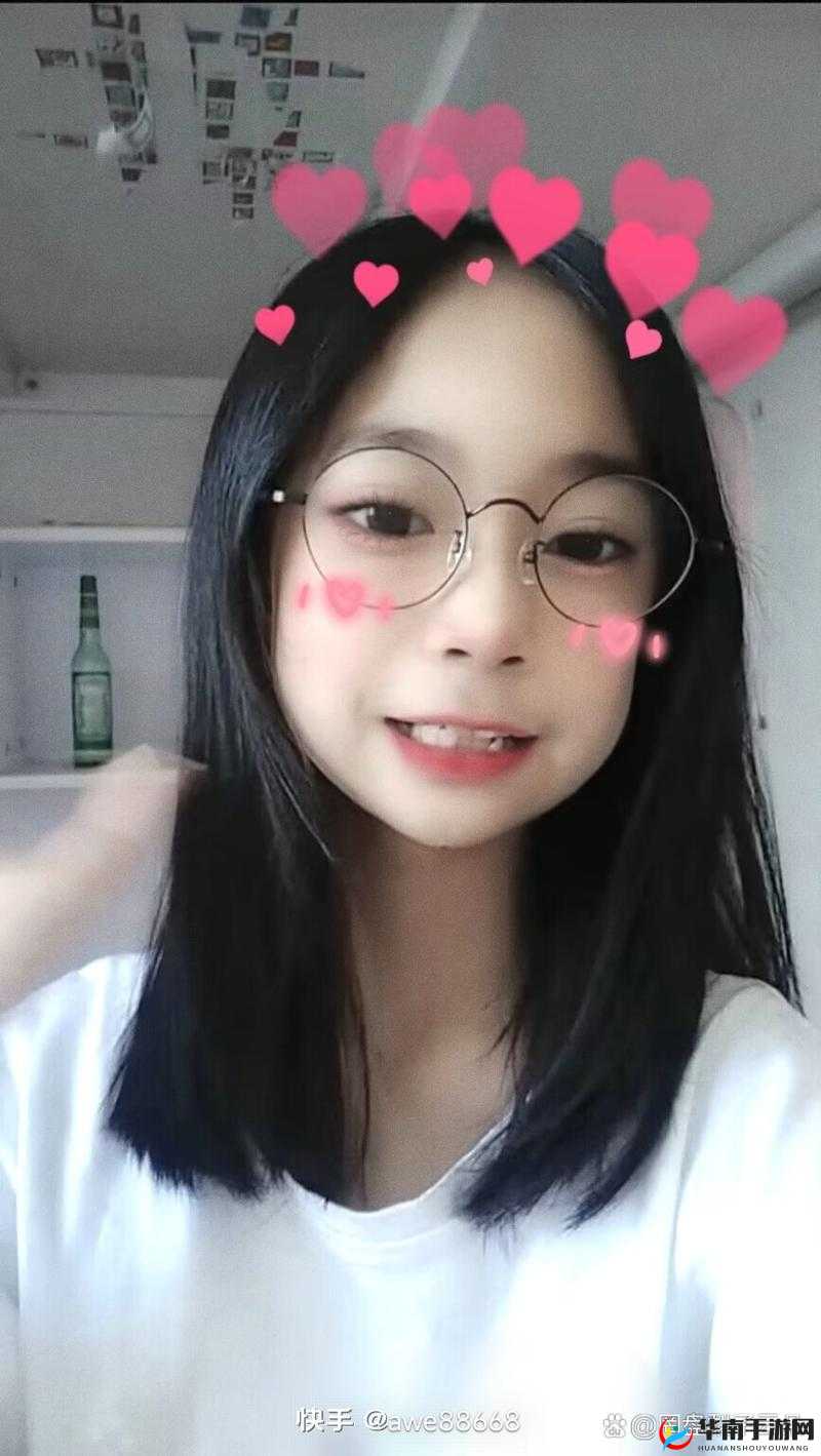 张婉莹的暑假作业引发热议，她是如何应对的？