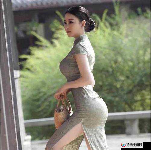 如何评价 91 大神的旗袍蜜桃臀女模?