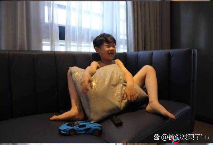 以下几个供你参考：一：小男生神秘下部无遮挡照片引发的诸多好奇与探讨二：惊现小男生下部小 jiji 清晰无遮挡照片背后的秘密三：令人震惊的小男生下部小 jiji 无遮挡照片究竟意味着什么四：探寻小男生下部小 jiji 无遮挡照片所带来的种种疑问五：小男生下部小 jiji 无遮挡照片公开，引发广泛关注与思考