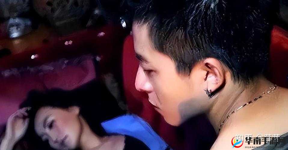 2008年修电脑事件曝光：1400张照片背后的故事与真相揭秘，网友热议不断