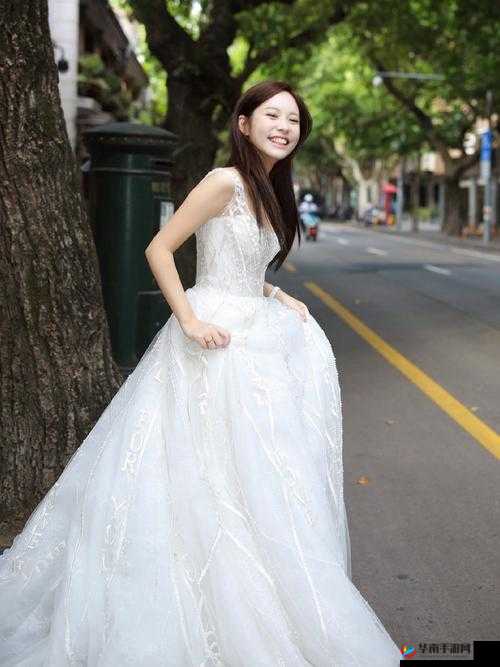 柚子猫糖心 logo 婚纱新娘为何如此吸引人？探寻其独特魅力与故事
