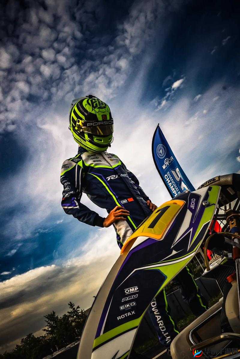 赛道之王秘籍揭晓？掌握这几招，真能瞬间超越99%车手吗？