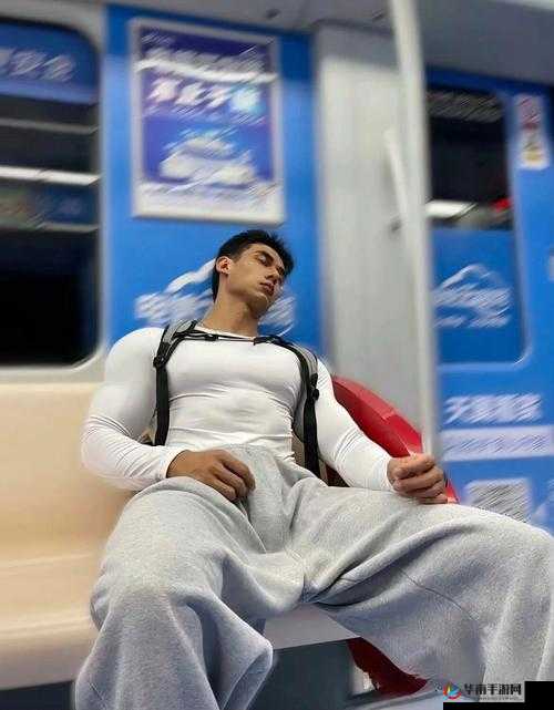 为什么 chinesestud 体育生猛男大雕如此受欢迎?