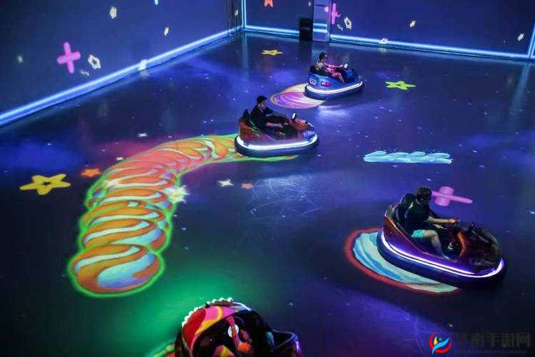 疯狂碰碰车，解锁个性外观，碰撞出无限创意