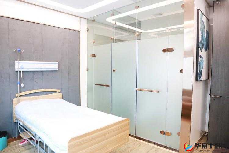 为什么去私人小诊所看老式黑白 B 超机都是女孩？这种行为是否合理？